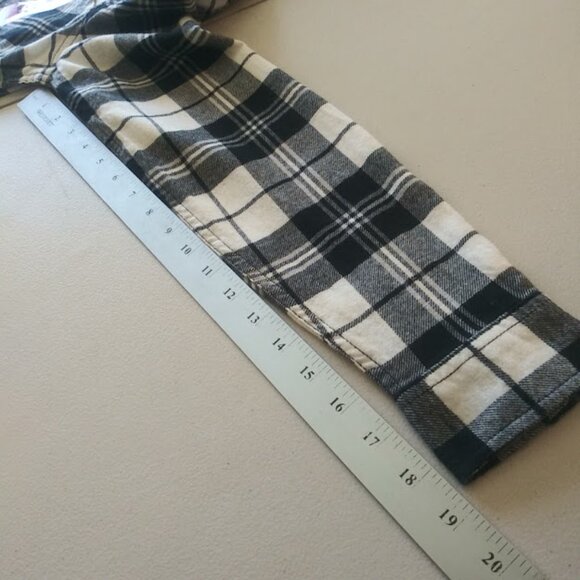 GAP black and white plaid button down flannel shirt women's size S - Picture 8 of 15